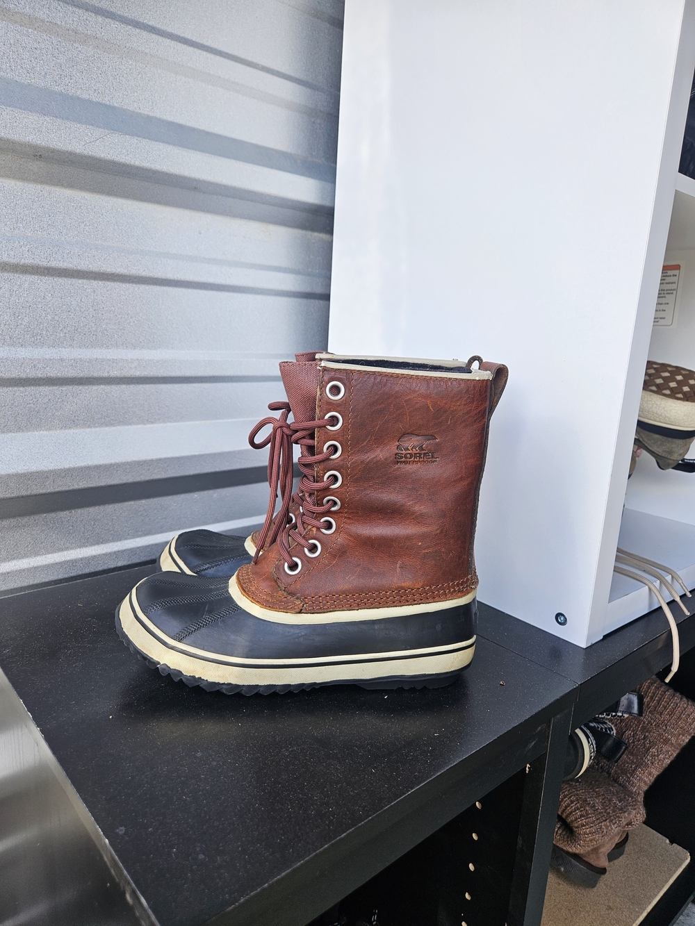 Sorel Premium Waterproof Leather Duck Boots Women's Size 7.5 Brown Insulated Sno